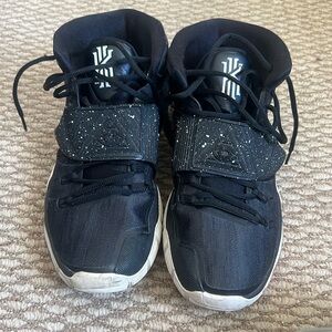 Kyrie 6 “Jet Black”